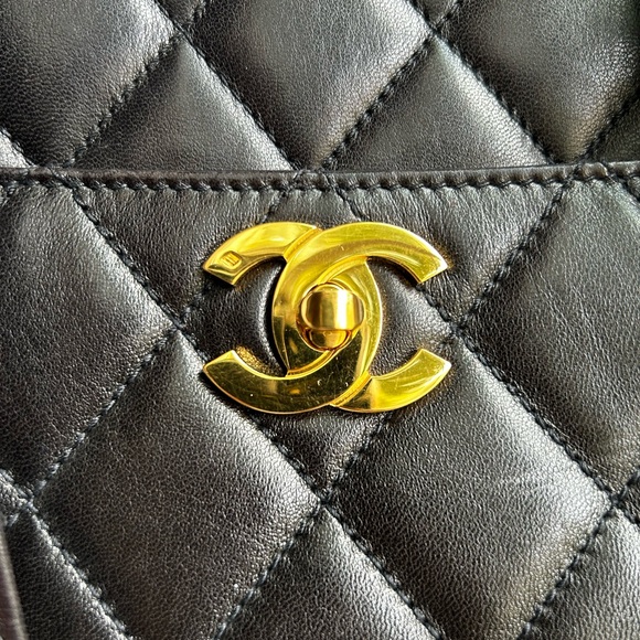 Vintage Chanel Black Lambskin Quilted Tote - Picture 4 of 7